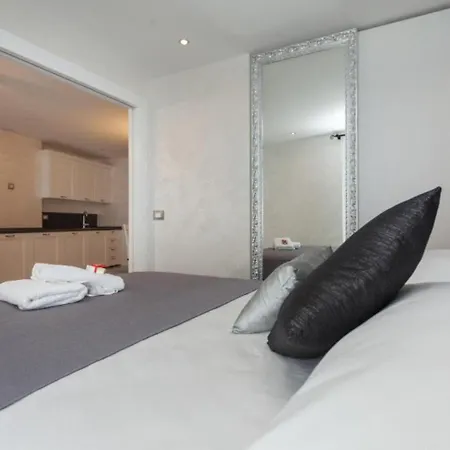 Regent 2 - Exclusive Location Apartment *