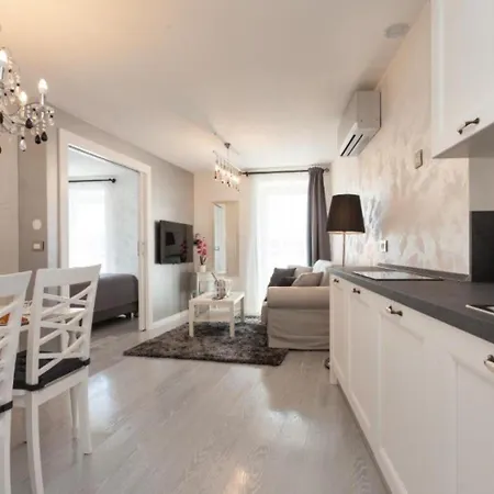 Regent 2 - Exclusive Location * Rovinj
